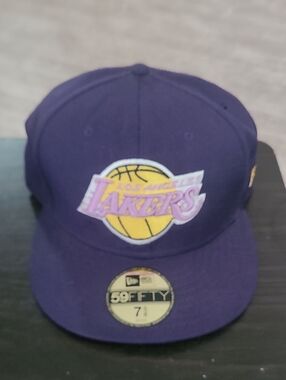 New Era Los Angeles Lakers Purple Snapback Hat